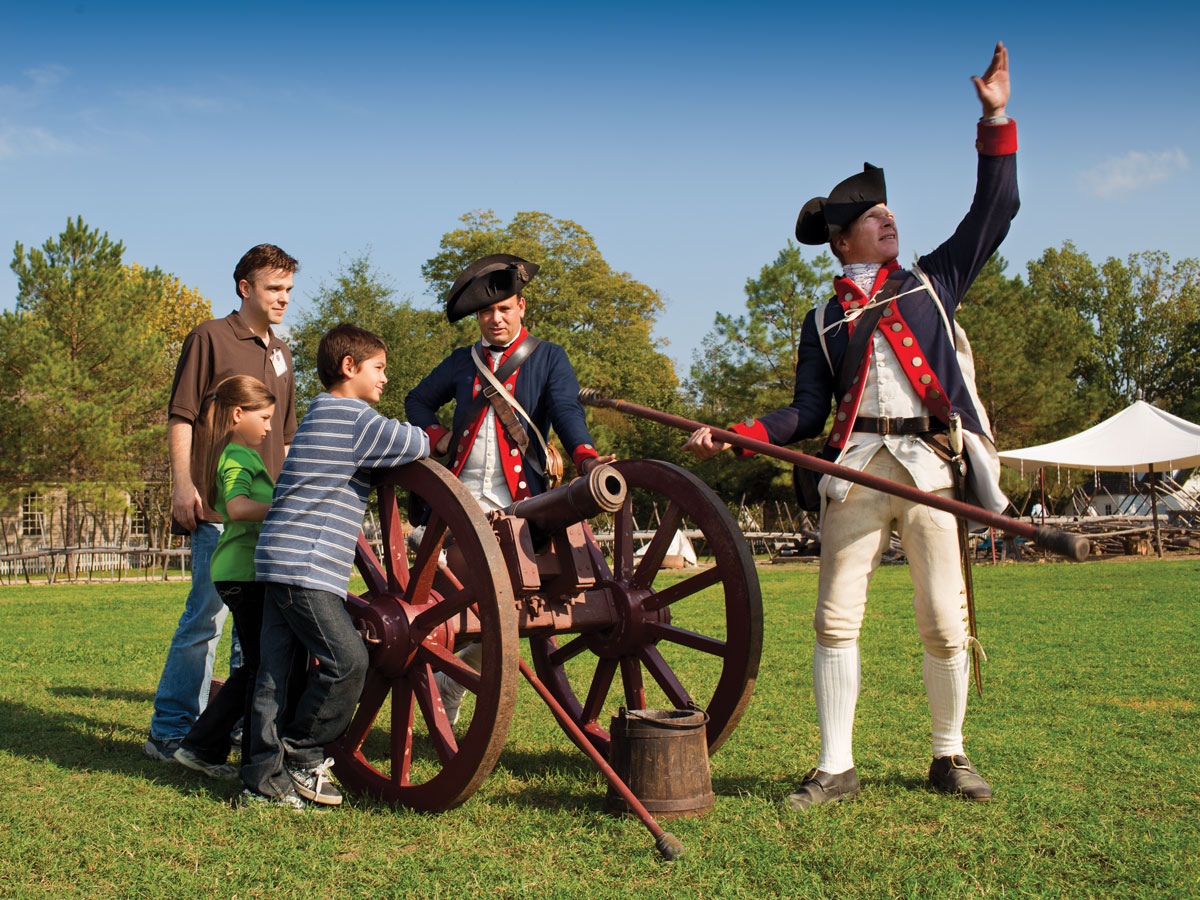 Colonial Williamsburg: Firing of the Noon Gun